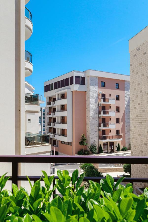 Three Bedroom Spacious Apartment Anatolia Budva Exteriér fotografie